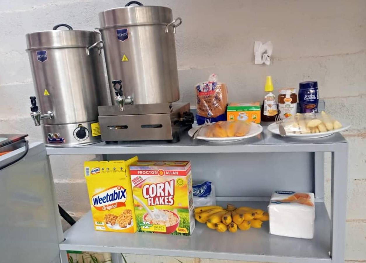 Jaffa Suites Kampala Kültér fotó