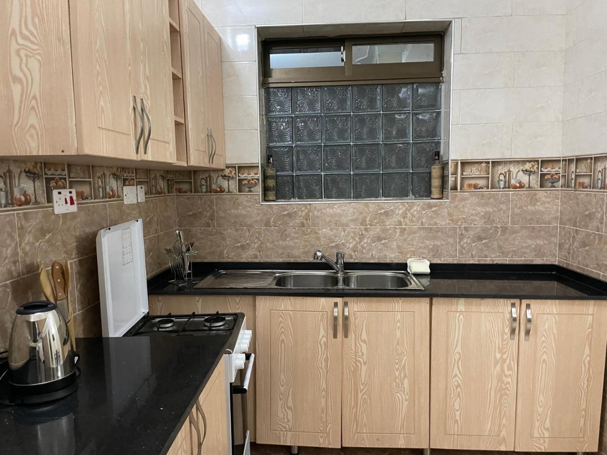 Jaffa Suites Kampala Kültér fotó