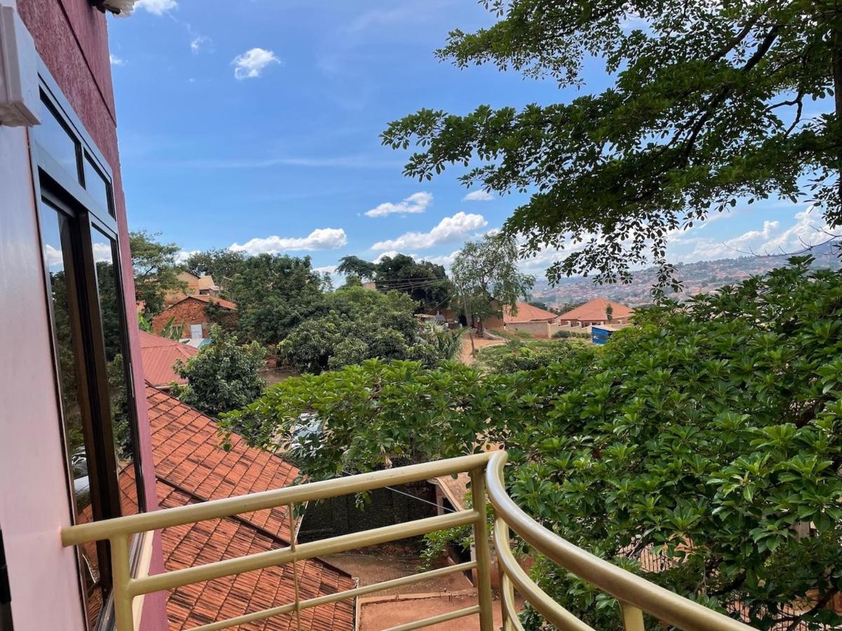 Jaffa Suites Kampala Kültér fotó
