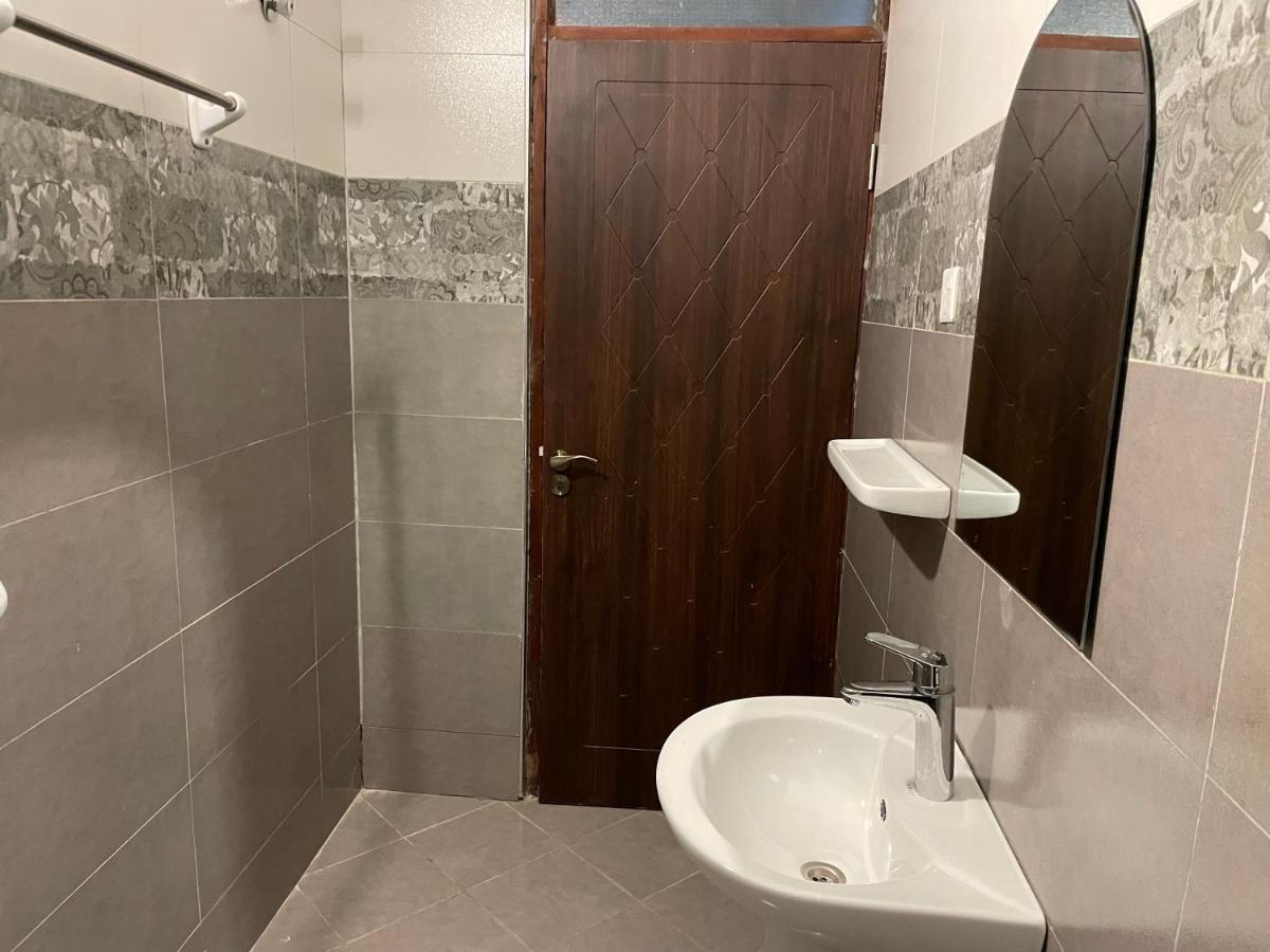 Jaffa Suites Kampala Kültér fotó